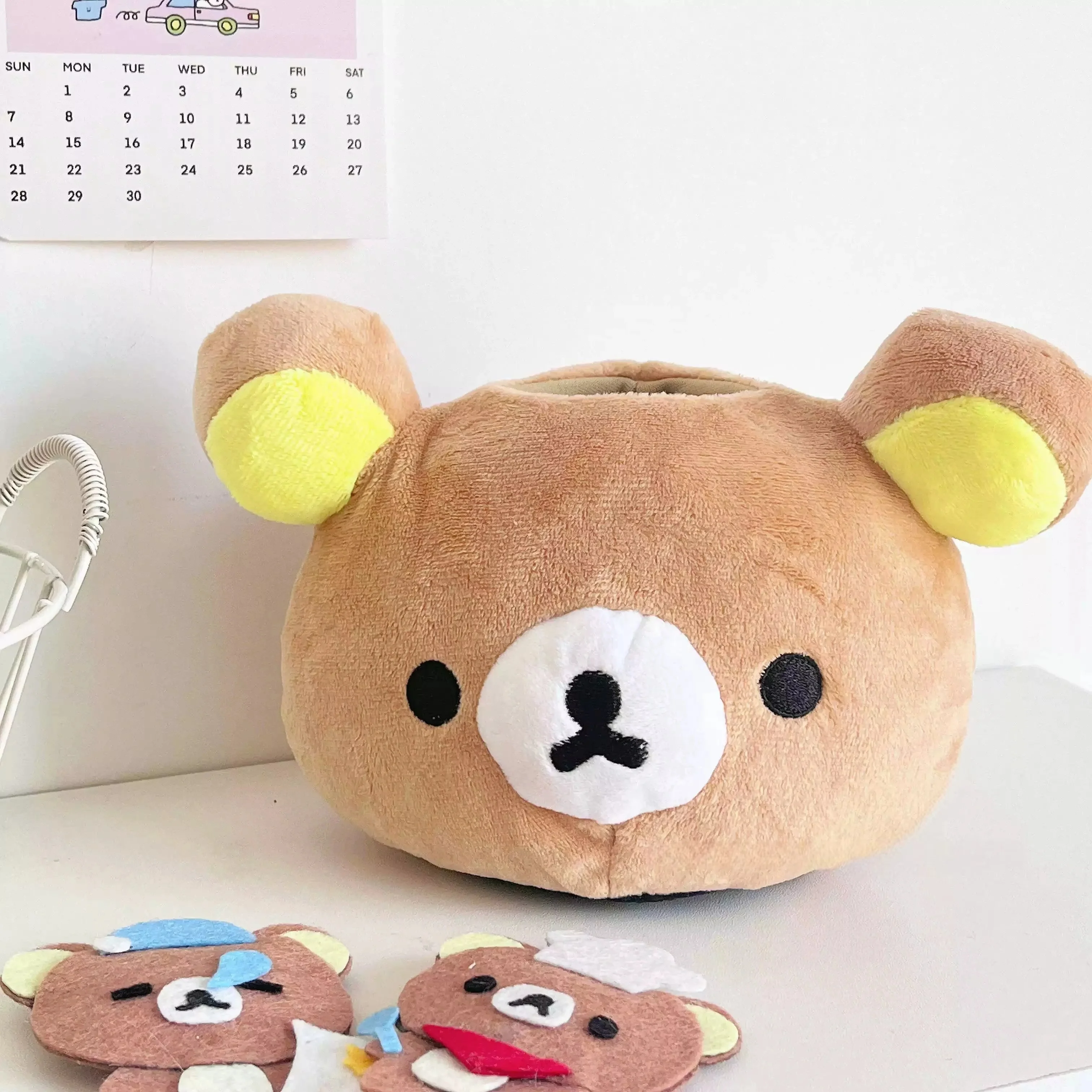 Cartoon Bear Head Pen Holder Pen Storage Antiskid Student Stationery Gift pen holder,stationery organizer