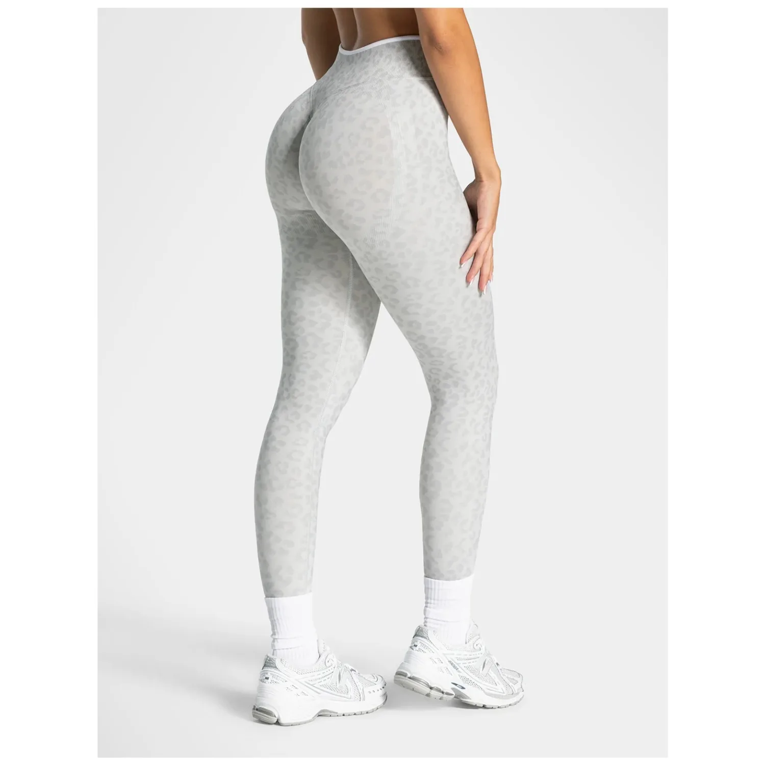 New Seamless Women's Gym Leopard Print Yoga Pants High Waisted Contrasting White Edge Knitted Leggings Yoga Exercise Leggings 6