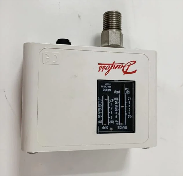 New Original Danfoss KP35 060-113366 Adjustable Electronic Pressure Switch