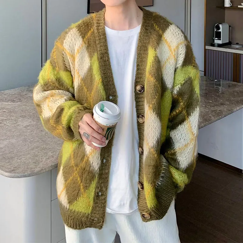 Autumn Winter Men Sweater Coats V-Neck Button Pineapple Check Contrast Color Fashion Lazy Wind Long Sleeve Cardigan Knitted Tops