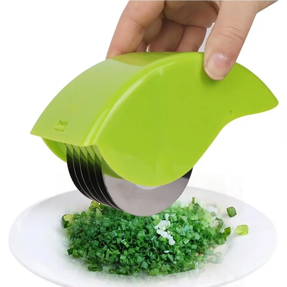Parsley Chopper Roller Herb Roller Mincer Manual Vegetable Cutter with 6 Stainless Steel Blade Kitchen Vegetable Cutter Tool