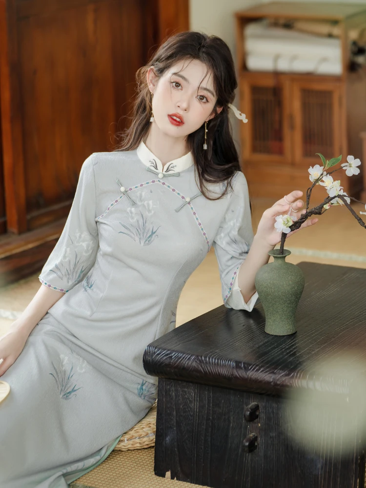 

Vintage Republic of China Style Embroidered Cheongsam Dress 2023 new fashion casual women's clothing