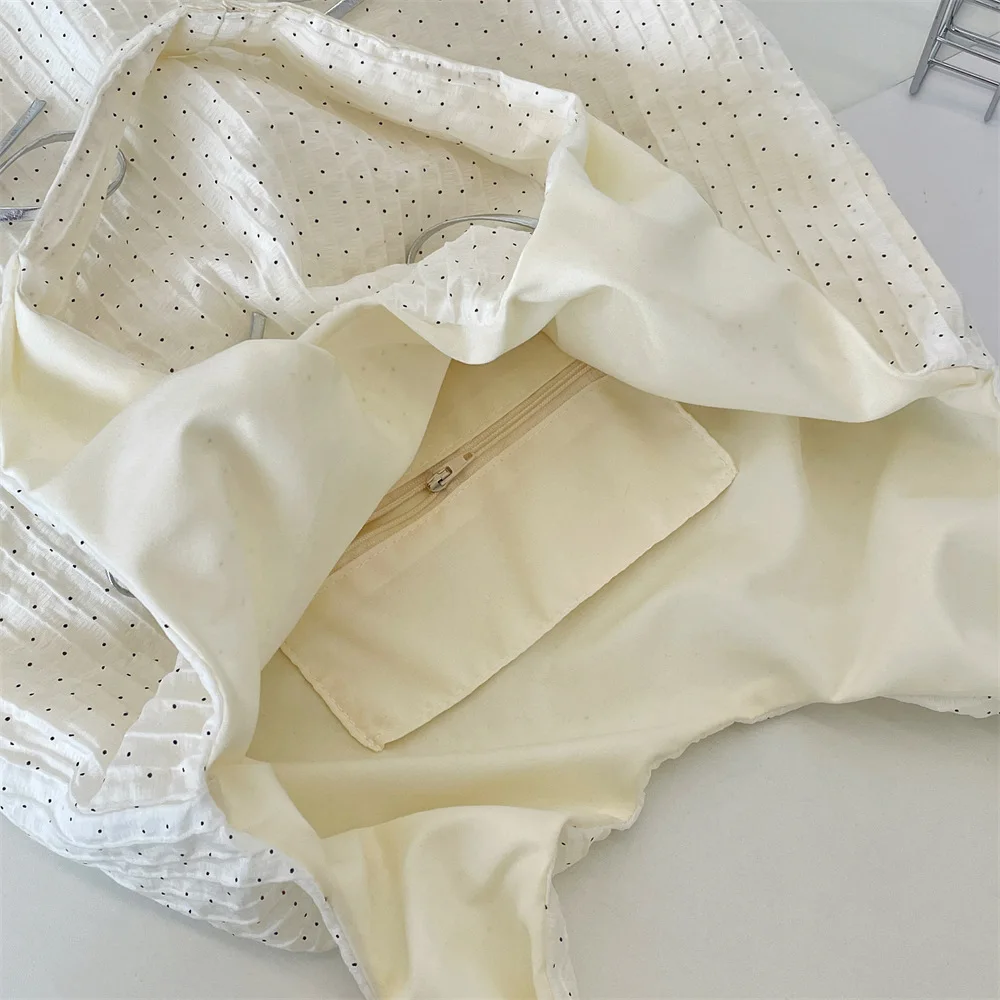 Large Capacity Shoulder Bag Fashionable Women'S Underarm Bag Fashion Tote Bag Large Capacity Polka Dot Bow Handbag For Traveling