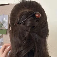 New Twist Hair Clip Plastic Acrylic Bead Imitation Pearl Hairpin Twisted Design Women Hair Accessories 6