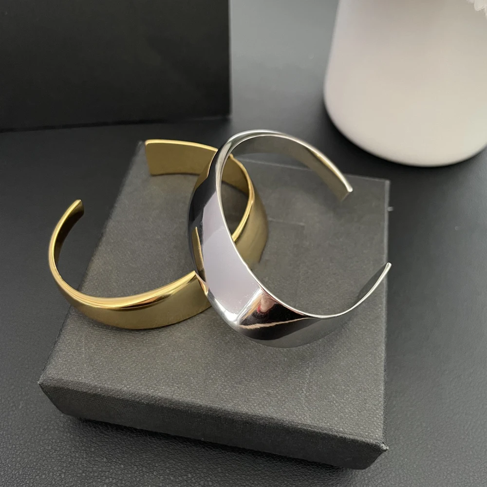 Fashion Famous France Designer Brand Gold Silver Minimalist Smooth Irregularity Bracelet For Women Jewelry Accessories Party Tre