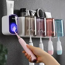 ECOCO Zahnbürste Halter Set mit Mundwasser Tasse Bad Wand Montiert Lagerung Regal Automatische Zahnpasta Squeezer Badezimmer Waschen