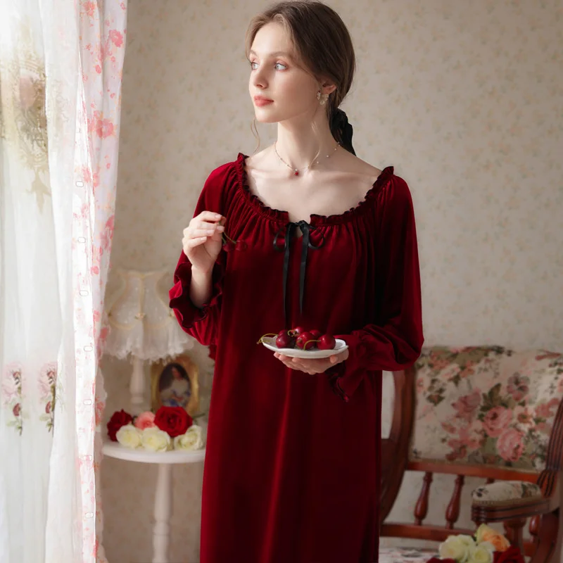 Winter Nightdress Women Gold Velvet Fleece Long Sleeve Elegant Sleepwear Nightgown Sleepshirt Womens Vintage Nightwear Homewear
