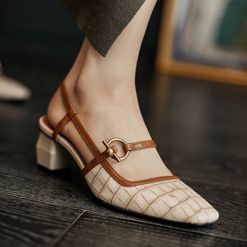 

2023 Spring/summer New Genuine Leather Women Shoes Square Toe Buckle Strap Pumps Women Sandals Mary Jane Women Chunky Heels