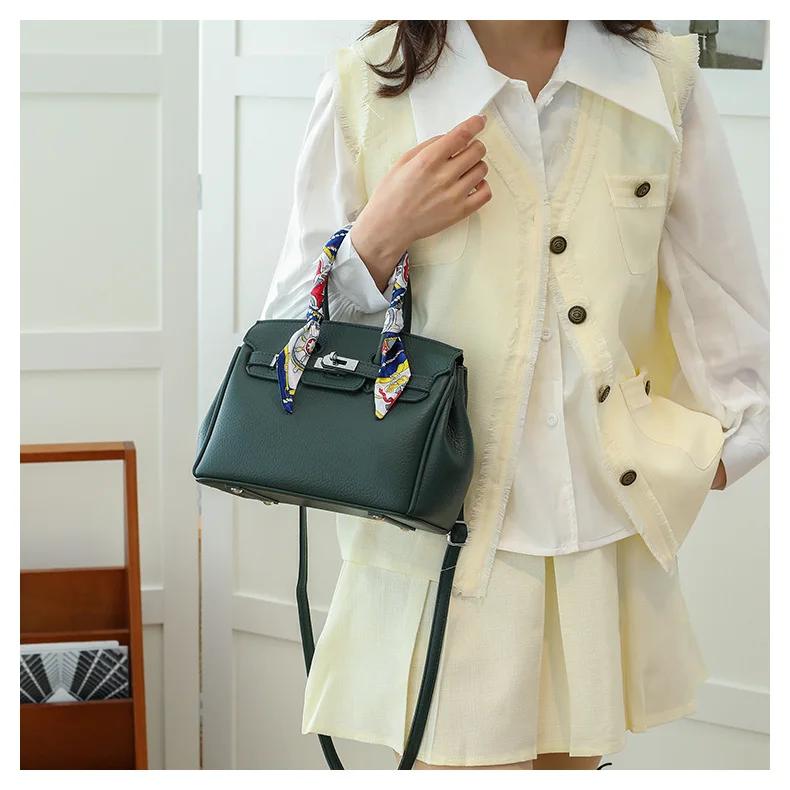 حقيبة كيلي النسائية الجديدة لعام 2025: قفل تبديل م...