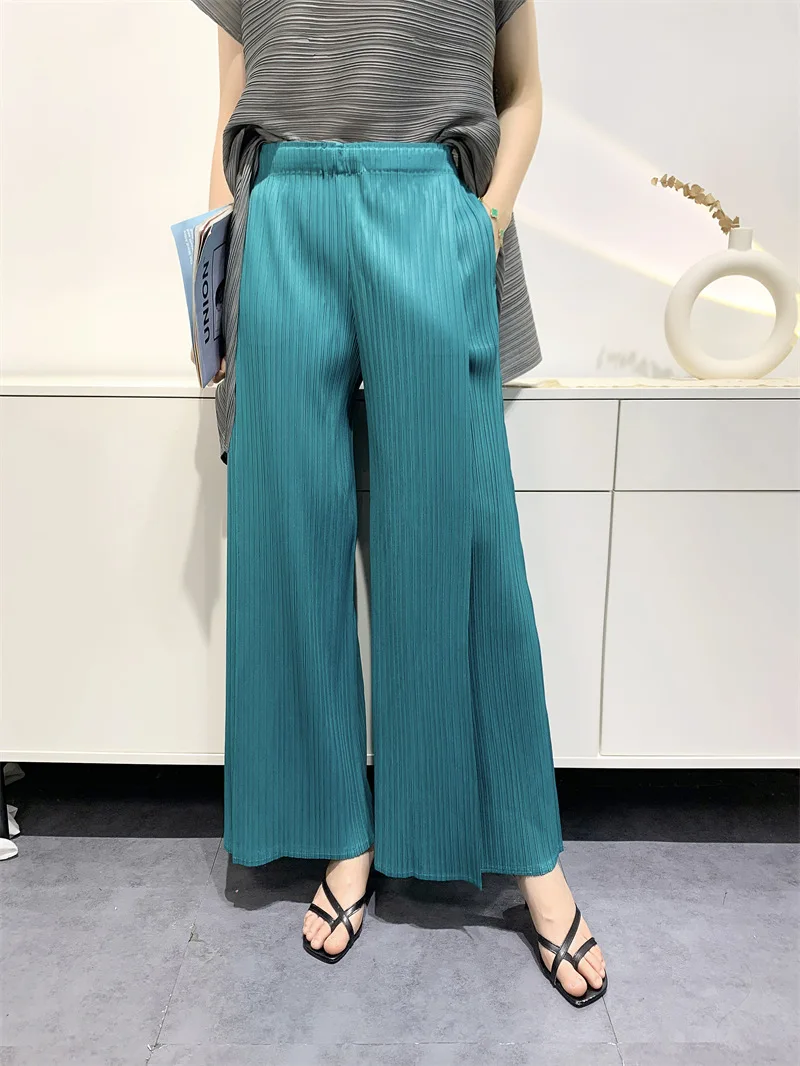 2026 New Miyake Loose Large Size Nine-minute Pants High-waisted Draped Pleated Leisure Thin Pleated Straight Wide-leg Pants Thin
