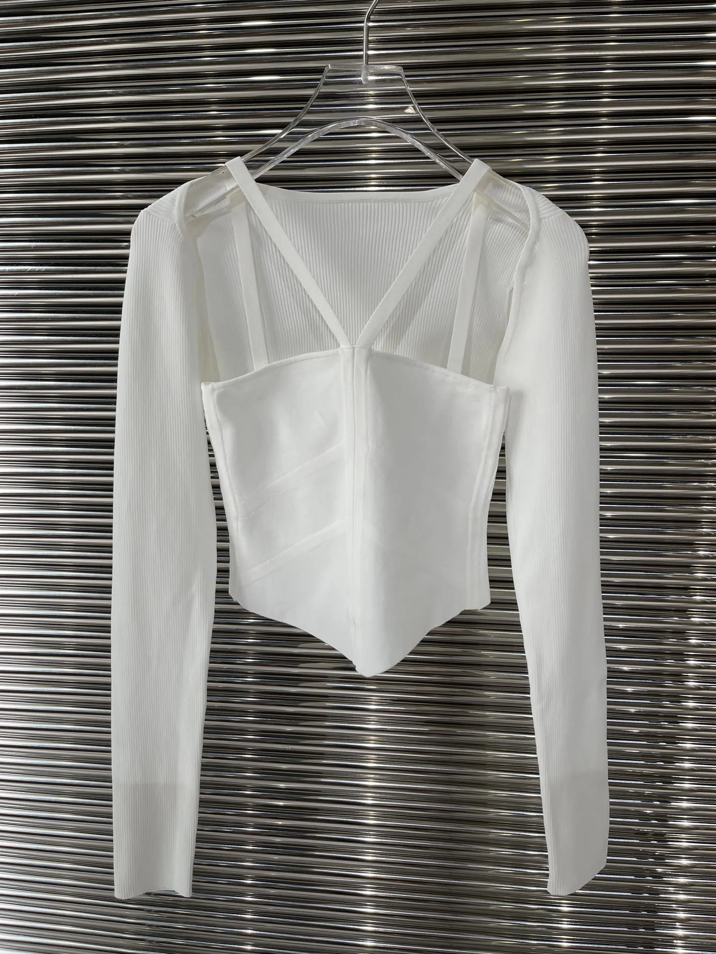 

2023 White knit two-piece set
