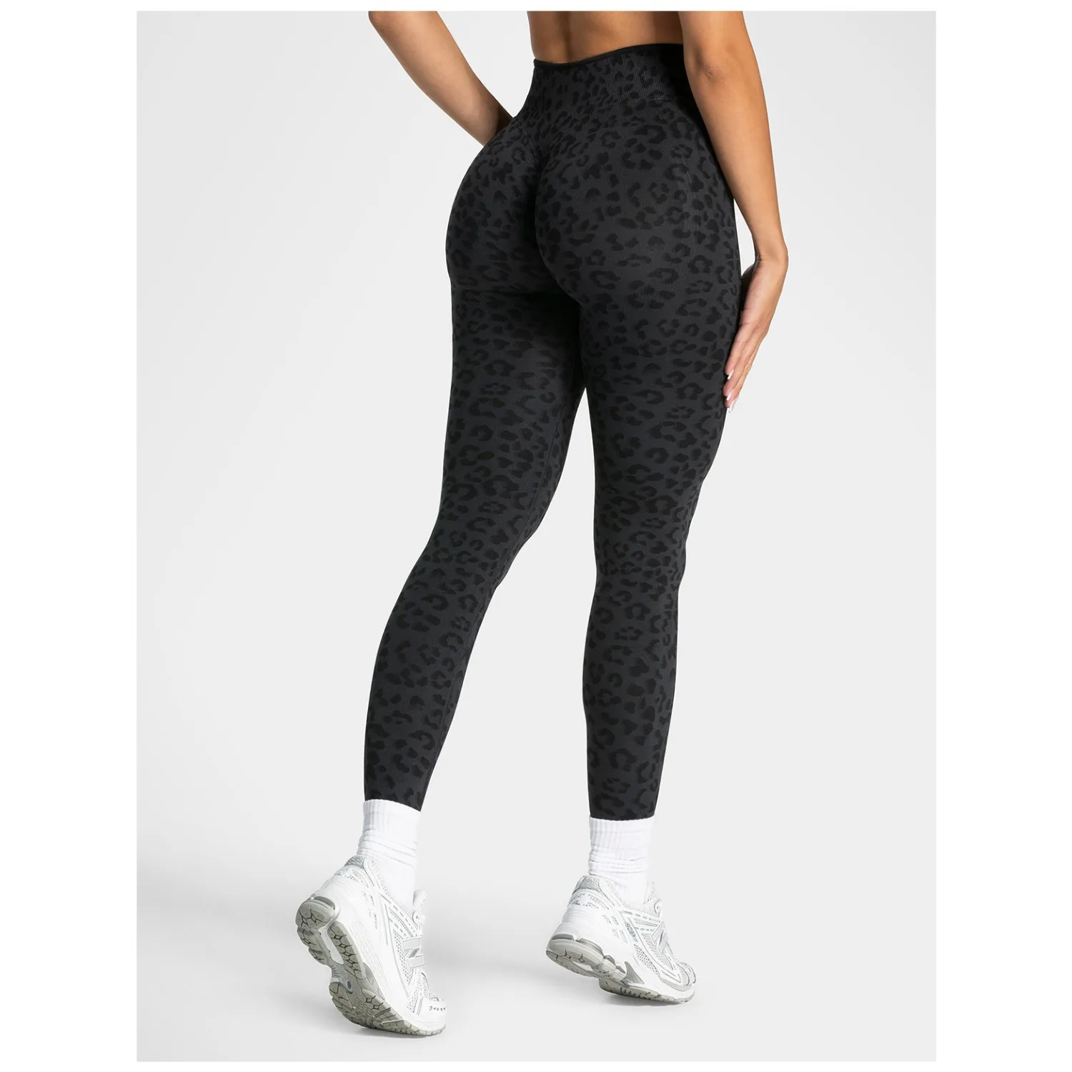 New Seamless Women's Gym Leopard Print Yoga Pants High Waisted Contrasting White Edge Knitted Leggings Yoga Exercise Leggings 4