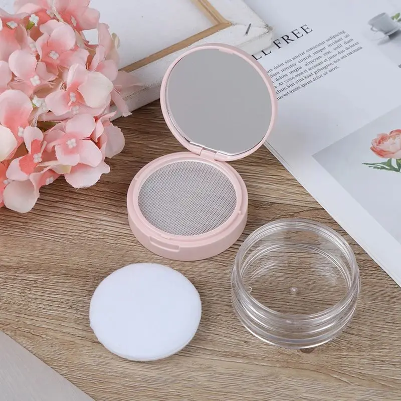 Portable Plastic Powder Box Empty Loose Powder Container With Sieve Mirror Cosmetic Sifter Loose Jar Travel Makeup Container пудра рассыпчатая zeesea silky loose powder тон телесный 4 г