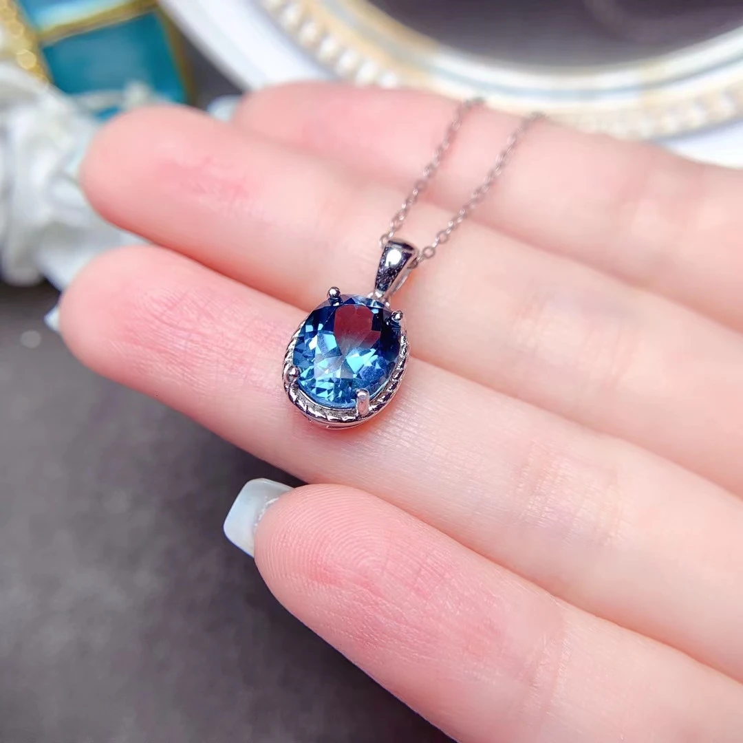 3ct Natural London Blue Topaz Pendant For Daily Wear 8mm*10mm Vvs Grade