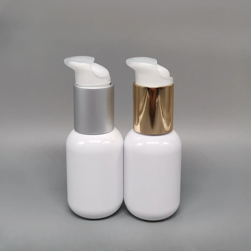 

50ML Lotion Bottle White PET Bottle Round Refillable Bottles with Lotion Pump Essence Oil Bottle with Gold and Silver Pumb