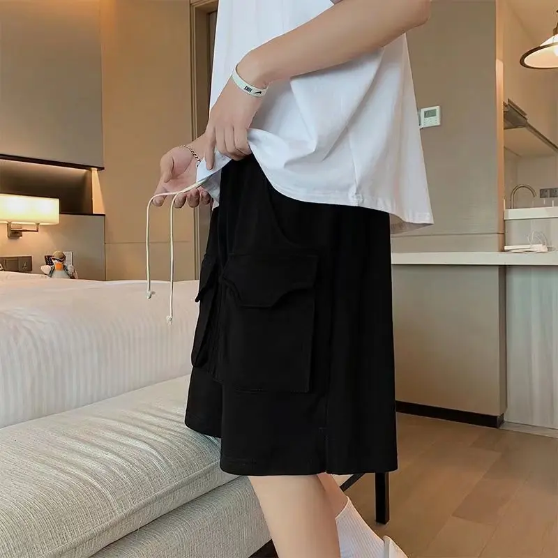 Men Cargo Side Split Hong Kong Style Shorts Design Loose Fitness Casual Daily Streetwear Loungewear Party Nightclub Shorts