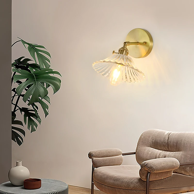 

American wall lamp bedroom bedside lamp simple light luxury high-end living room TV background wall decorative lamps
