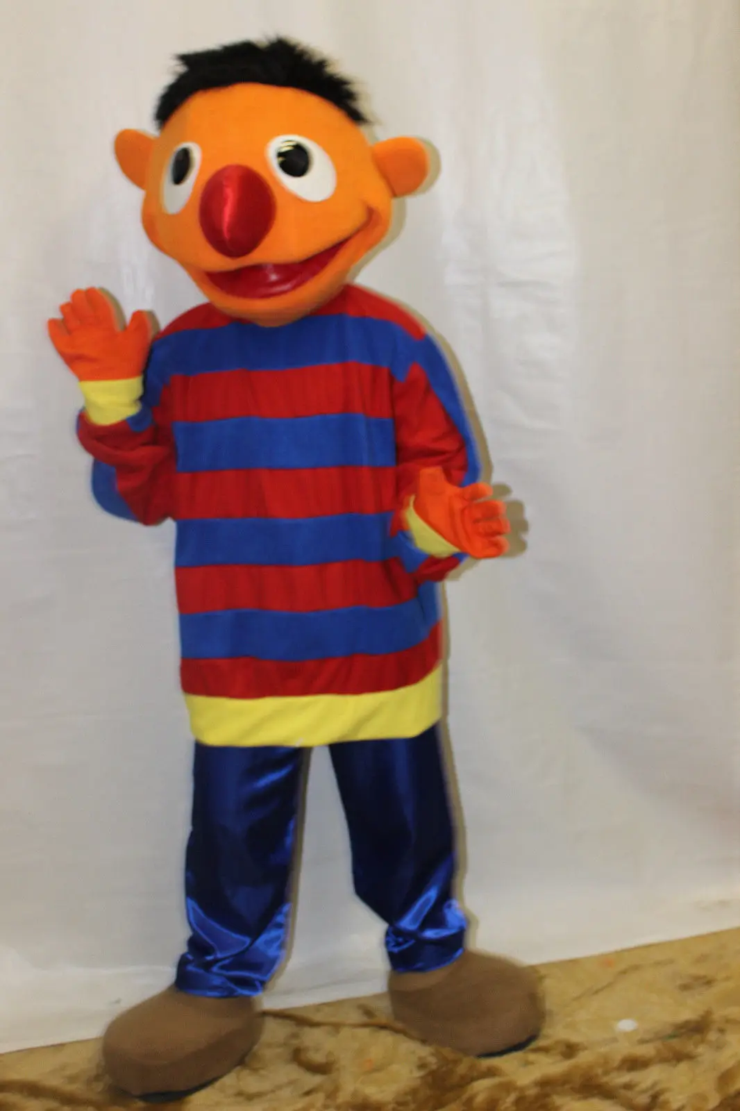 

New Adult Hot Sale Foam Cute Doll Boy Fancy Cartoon Mascot Costume Plush Christmas Fancy Dress Halloween Mascot Costume
