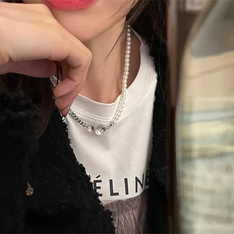 Hot Geometric Designer Simple Box Artificial Pearl Necklace 2023 New Female INS Cold Wind Zircon Mosaic Clavicle Chain Accessory