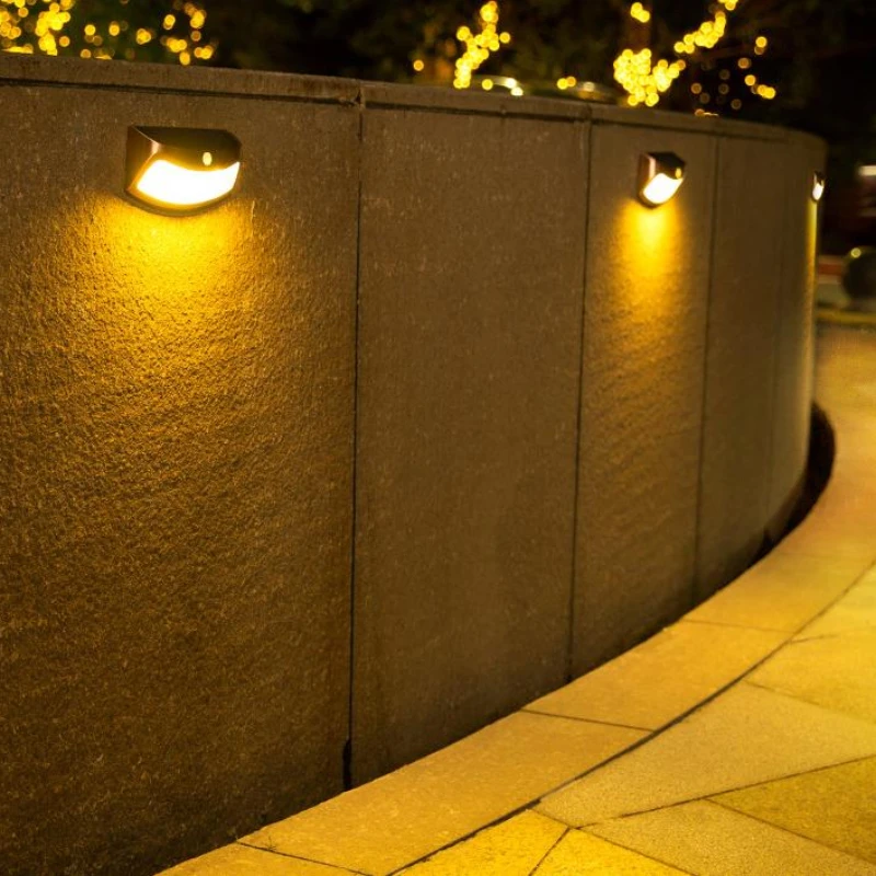 Рисунок 4 - Водонепроницаемые садовые светильники