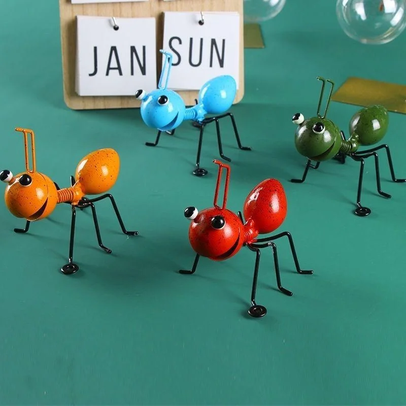 

Iron Art Metal Ant Decoration Wall Hanging Home Decoration Crafts Outdoor Garden Ornaments Living Room Decoration