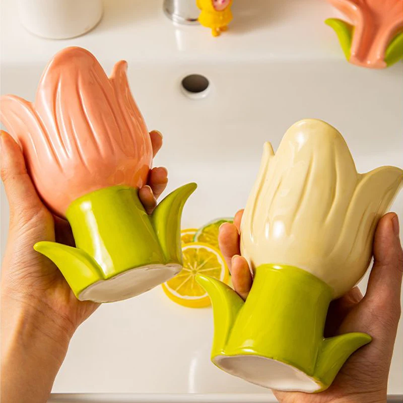 Ceramic Toothbrush Bucket, Household Bathroom Supplies, Creative Light Luxury Cute Flower Shape Toothbrush Cup, 1Pc