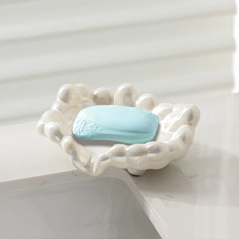 Creative Ceramic Draining Soap Box Light luxury solid color Cloud Soap Dishes, Home Bathroom Kitchen Supplies, Storage Rack, 1Pc