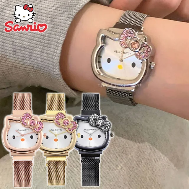 시간 속의 귀여움: 산리오 헬로 키티 만화 시계