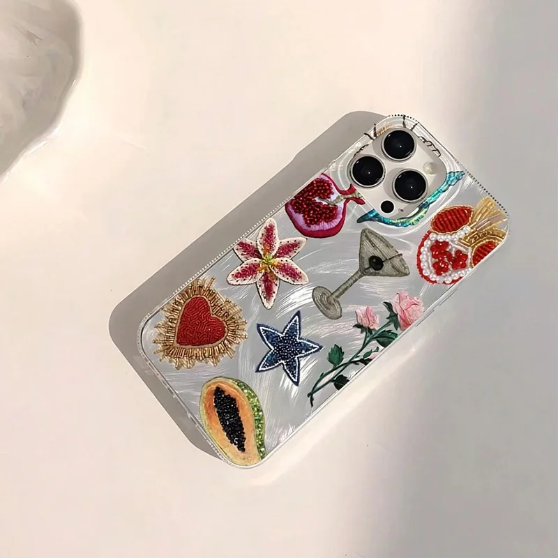 Chic Beaded Heart & Flower Pattern Phone Case Cover