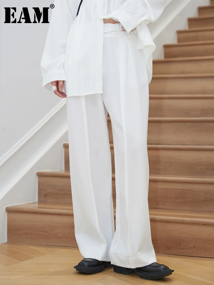 

[EAM] High Waist White Buckle Long Pleated Wide Leg Pants New Loose Fit Trousers Women Fashion Tide Spring Autumn 2024 1DH0098