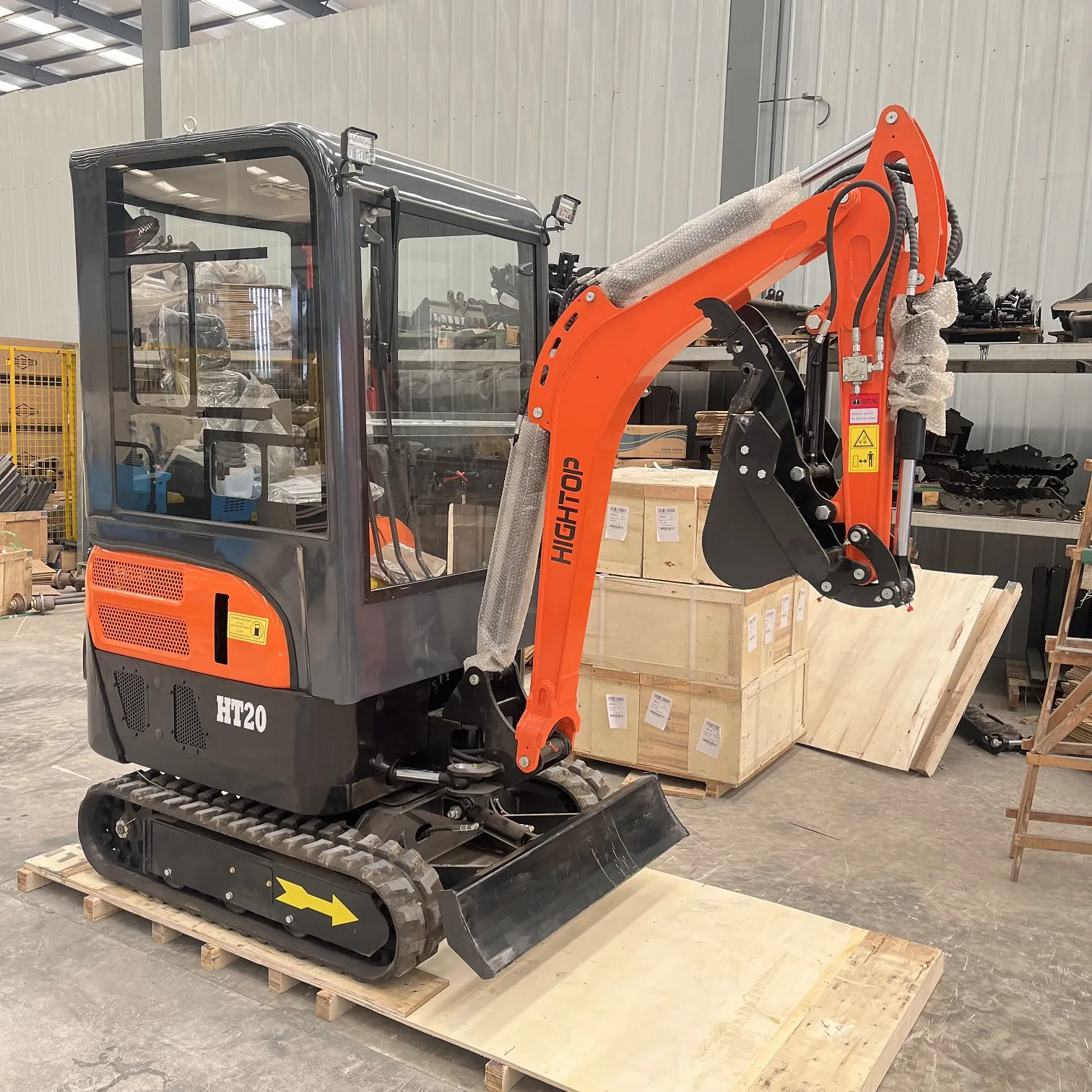 Ht15 1.6 Ton 1.8 Ton 2 Ton 1 Ton Piccolo Mini Escavatore Cingolato Idraulico Cina Mini Escavatore Prezzi Economici In Vendita Con Pollici