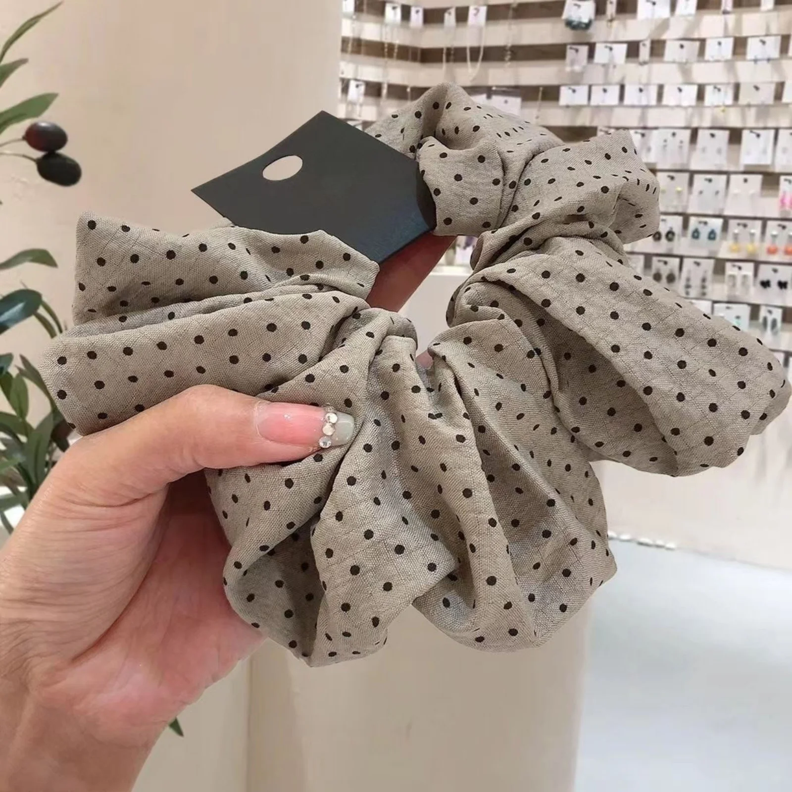 1PC　Korean Style Polka Dot Linen Hair Scrunchies, Large - Size Elegant Simple Hair Ties for Ponytails, Fashion Hair Accessories