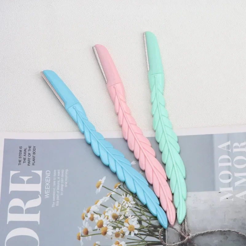 Karsyngirl 3Pcs Leaf Shaped Eyebrow Razor Eye Brow Trimmer Shaver Facial Face Hair Remover Face Razor for Women 4