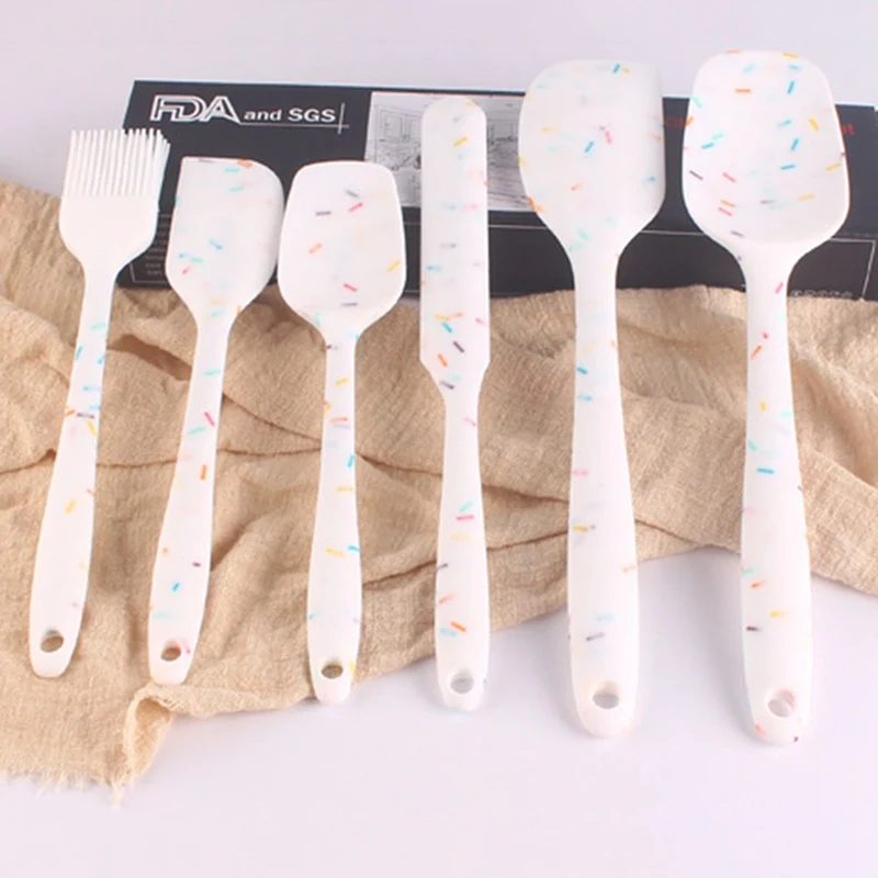 

6pcs Food Grade Silicone Cooking Utensils Set Non-stick Cake Spatula Scraper Brush Cooking Cake Tools Kitchen Baking Accessories