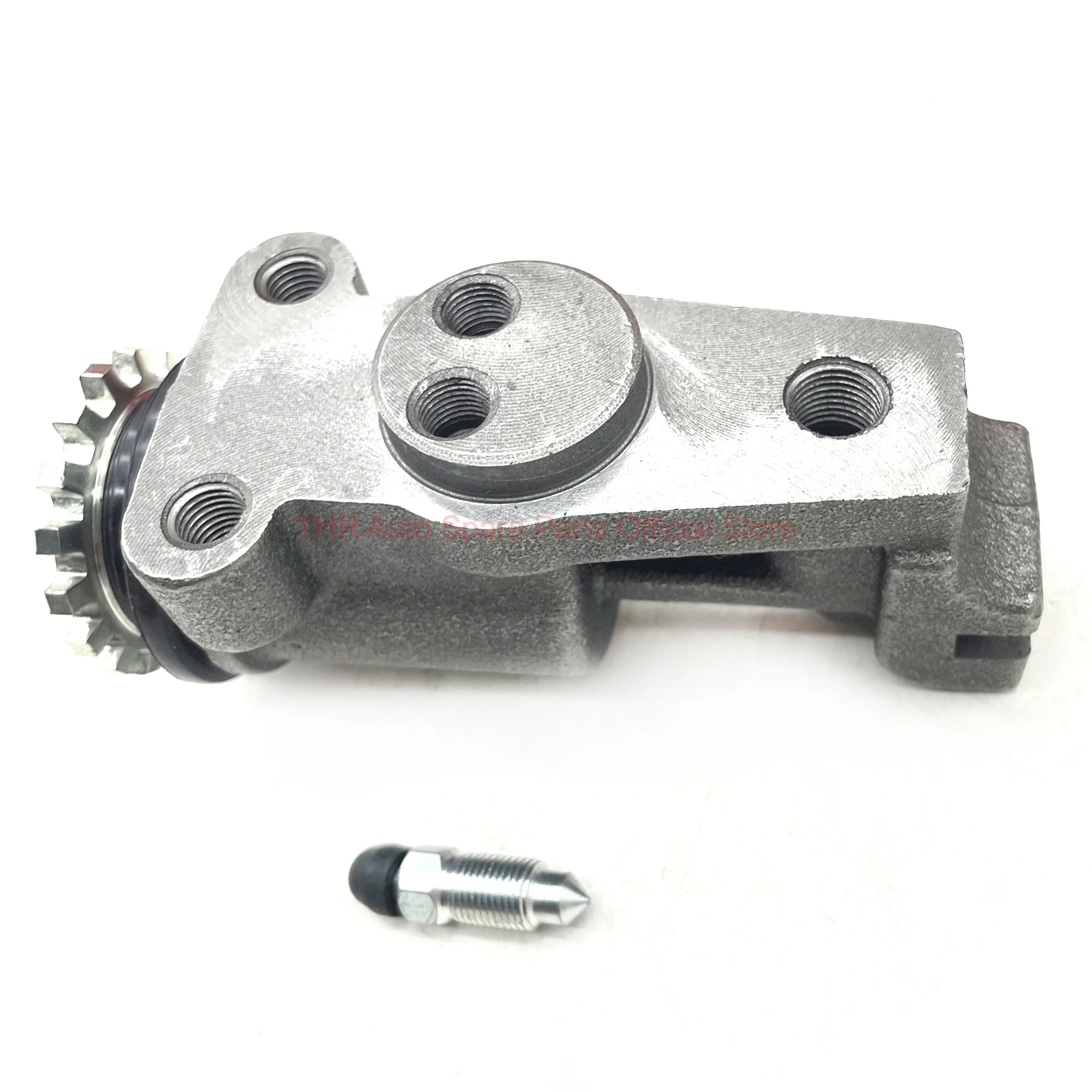 Front Axle Right Brake Wheel Cylinder for HYUNDAI HD45 HD65 HD72 HD78 58220-45201 5822045201