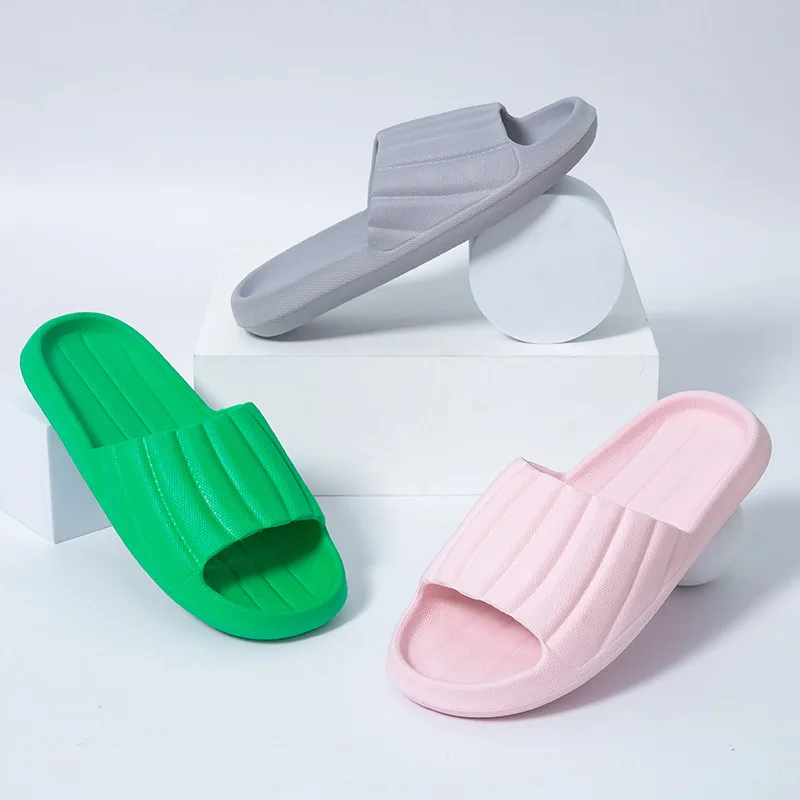 thumbnail image 2 of Chanclas ortopédicas para mujer, sandalias de playa de verano con suela blanda de EVA, chanclas para baño de interior para hombre 2024, 2 of 5
