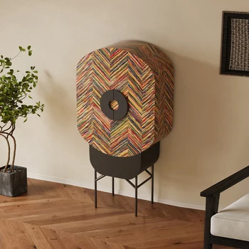 Soggiorno contro la parete cassettiera alta arte vetrina modello di design armadio da ingresso