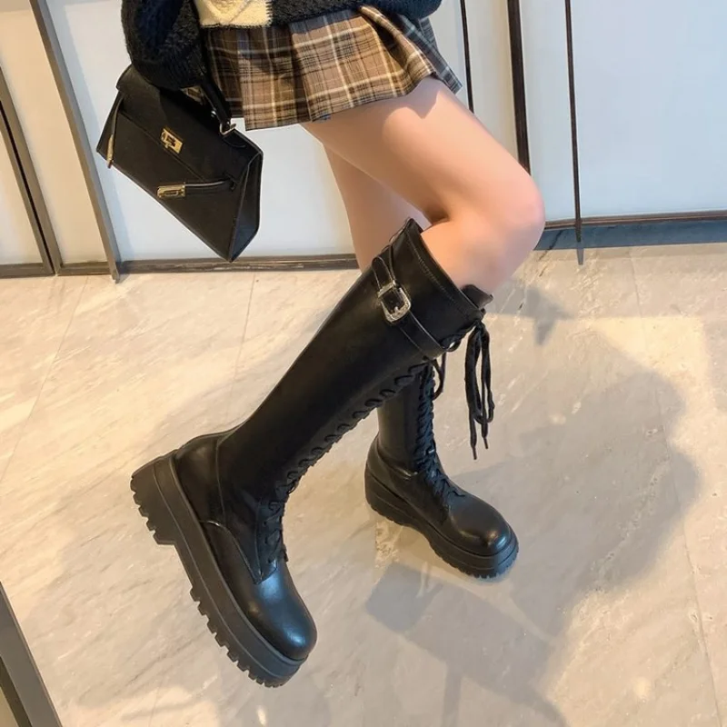 여성용 겨울 나이트 부츠, 무릎 높이 긴 스퀘어 힐, 레트로 두꺼운 오토바이 부츠, 블랙 화이트 보타스 무저, 신상 플랫폼