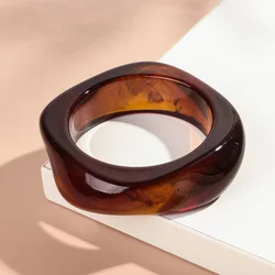Elegant Gold Foil Irregular Square Wide Bangle - Trendy Resin Geometric Bracelet Statement Jewelry Gift (Amber)