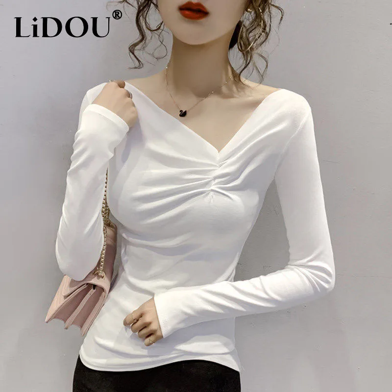 

Tops Women Tee Slim Autumn And Winter V-neck Long Sleeve Pullovers Bottoming Shirt Korean Style Solid Color Folds Office Lady