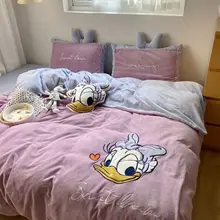 Disney edredón con dibujos animados de Daisy y Pato Donald, conjunto de ropa de cama de terciopelo de leche, cómodo, cuatro piezas, novedad, Invierno