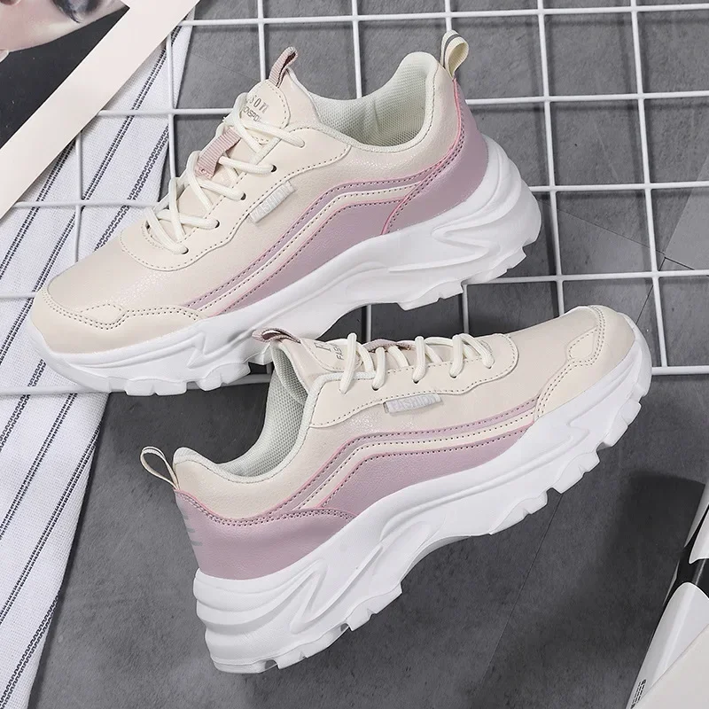 2023 Comfortable Women's Sneakers Light Breathable Women Vulcanized Shoes Outdoor Fashion Thick Sole Leather Lady Running Shoes