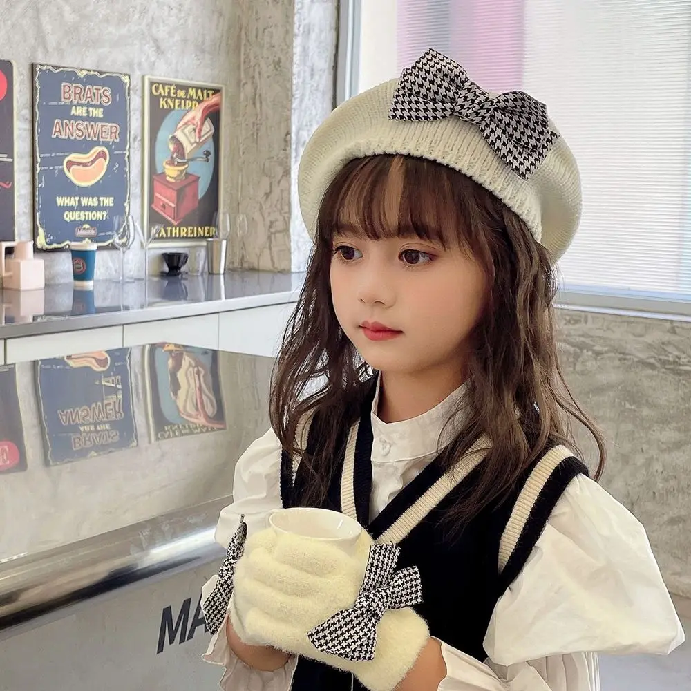 Description Picture 2 of itemBaby Kid Korean Style Hat Knit Hat Woolen Houndstooth Warm Hat Bow Children's Gloves Children's Caps Girl Beret