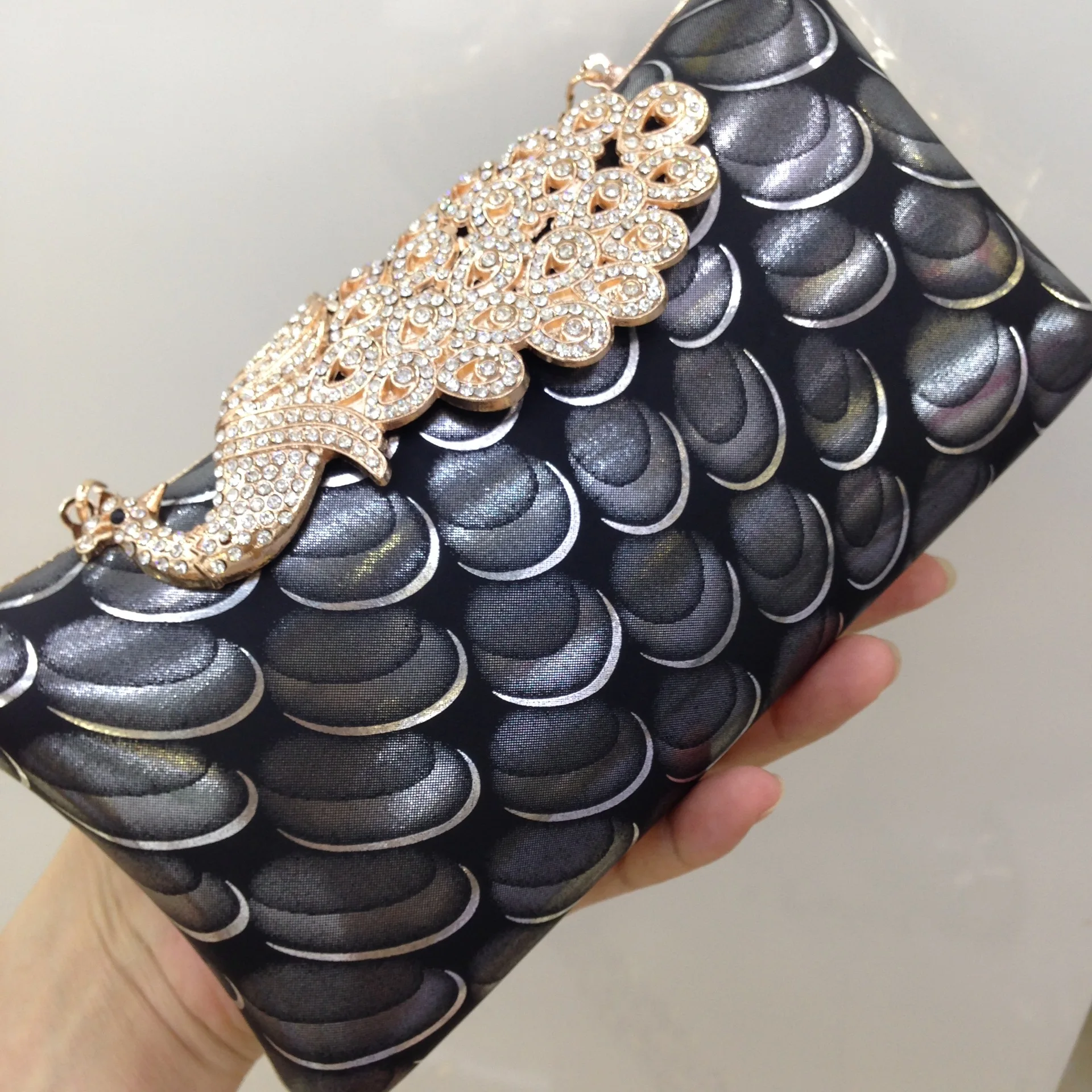 Cosmetic Woman Evening Bag Clutche Mermaid Y2k New Diamond Inlaid Peacock Leather Dinner Party Banquet Fashion Wedding Purses