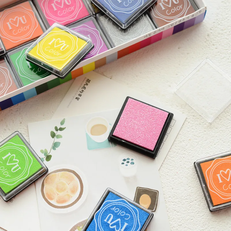 20pcs/lot 20 colors DIY Scrapbooking Vintage Crafts Ink pad Colorful Inkpad Stamps Sealing Decoration Stamp