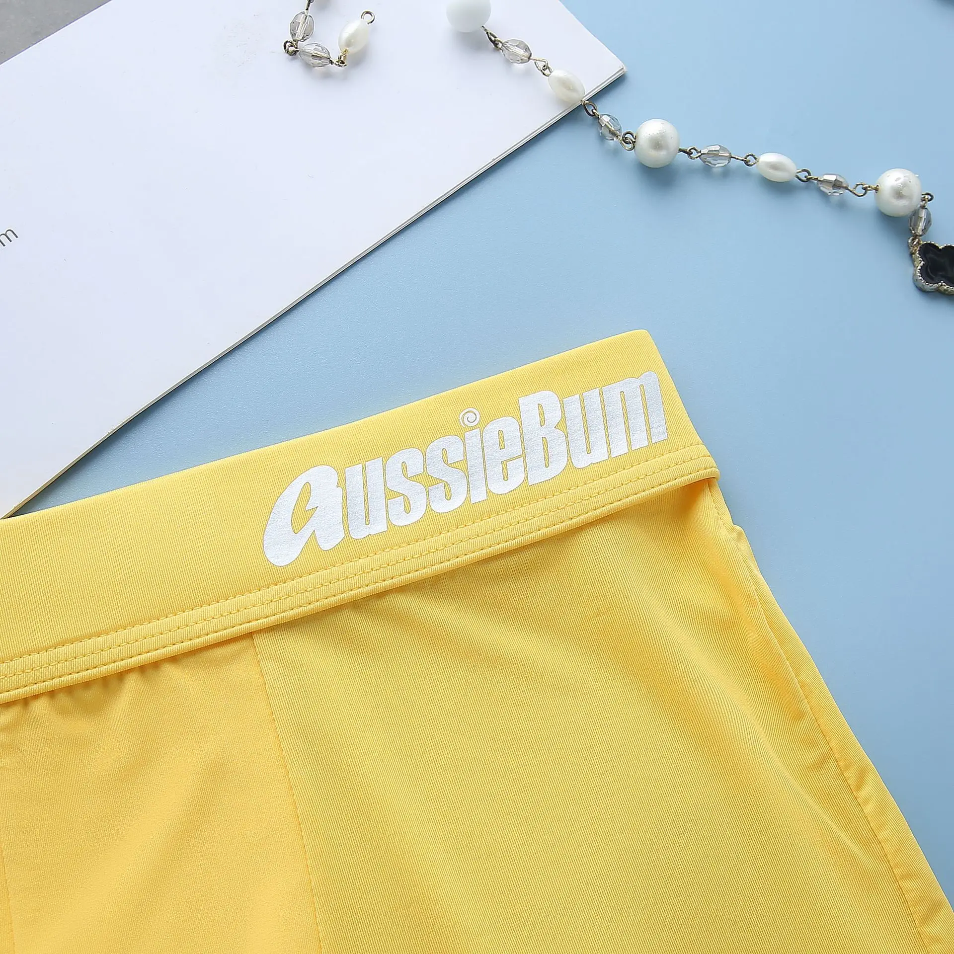 Mens Boxer underwear milk silk low waist elastic three-dimensional comfort 2