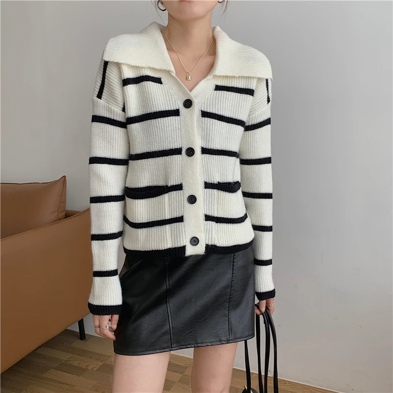 black sweater Croysier Cropped Cardigan Winter Women Long Sleeve Top V Neck Collared Knitted Sweater Casual Loose Striped Cardigans Sweaters pink cardigan