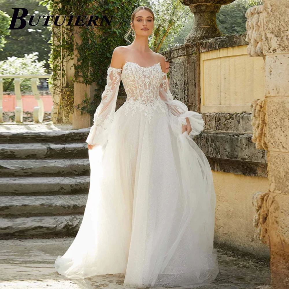 

COZOK Sexy Appliques Wedding Dress Strapless Lace Aline Puffy Sleeves Bridal Gown Back Lacing Up With Court Train Customised