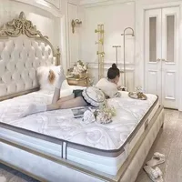 Lit double Princesse Italienne avec rangement intégré, cadre de lit King Size et têtes de lit, mobilier de chambre à coucher 2
