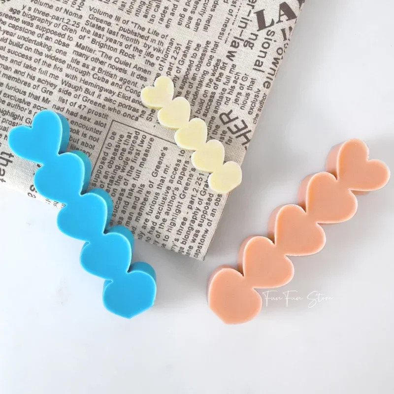 5 Cavity Love Heart Silicone Candle Mold Stacks of Love Shape DIY Aromatherapy Plaster Home Decor Handmade Candle Resin Molds